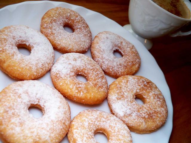 Oponki - pączki z dziurką